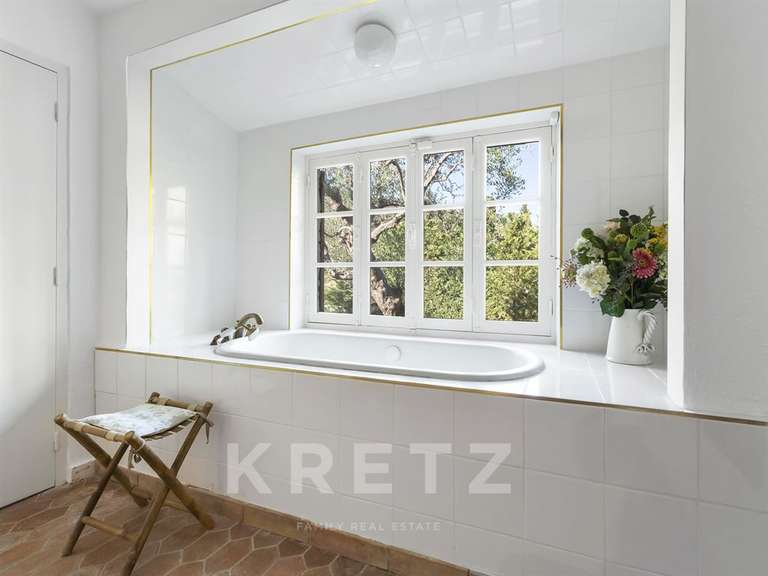House Auribeau-sur-Siagne - 4 bedrooms - 196m²
