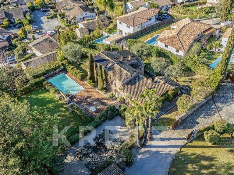 House Auribeau-sur-Siagne - 4 bedrooms - 196m²