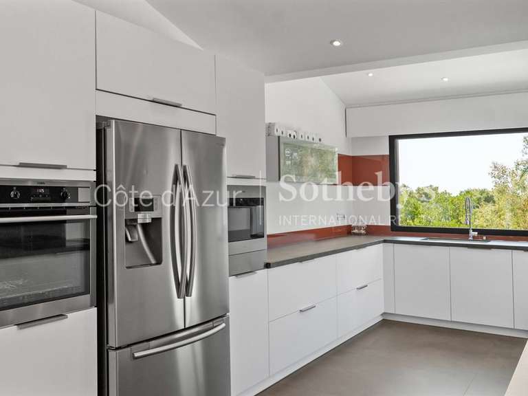 Maison Auribeau-sur-Siagne - 5 chambres - 245m²