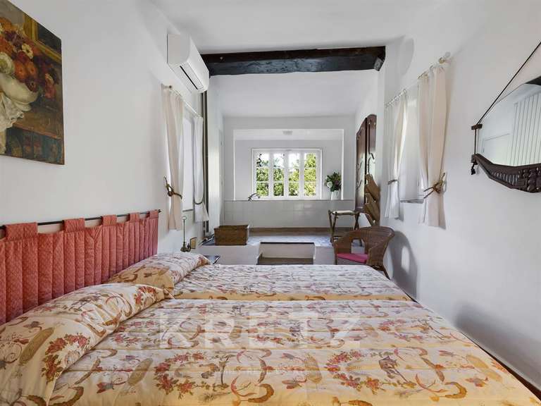 Maison Auribeau-sur-Siagne - 4 chambres - 196m²