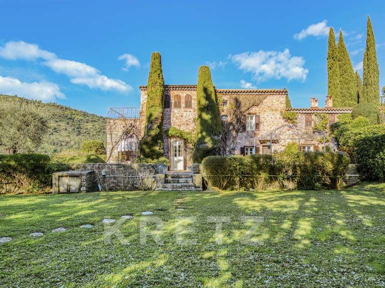 Maison Auribeau-sur-Siagne - 4 chambres - 196m²