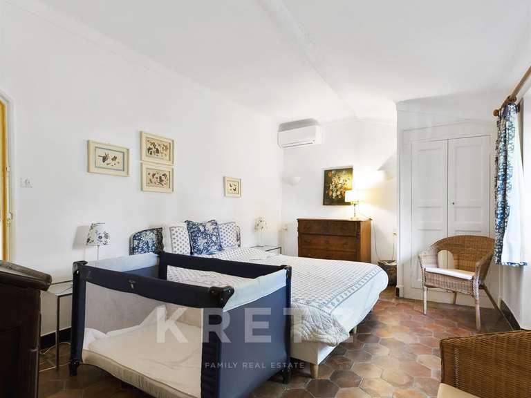 Maison Auribeau-sur-Siagne - 4 chambres - 196m²