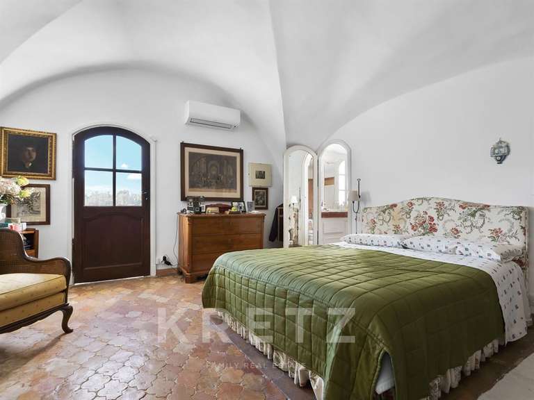 Maison Auribeau-sur-Siagne - 4 chambres - 196m²