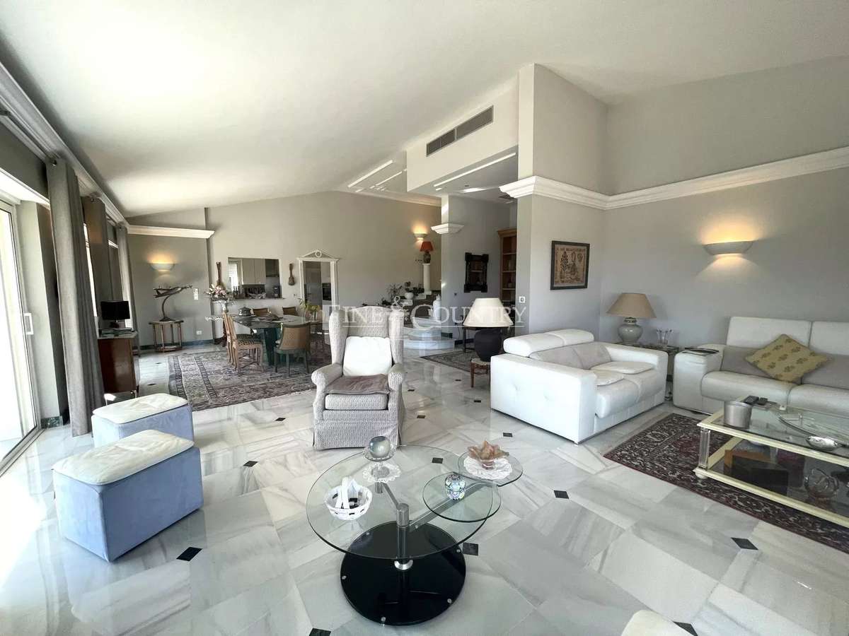 House Auribeau-sur-Siagne