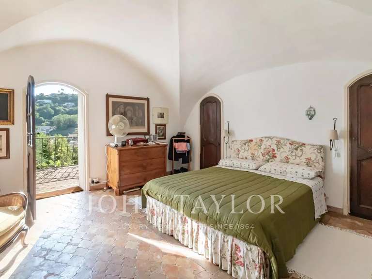 Propriété Auribeau-sur-Siagne - 4 chambres - 195m²