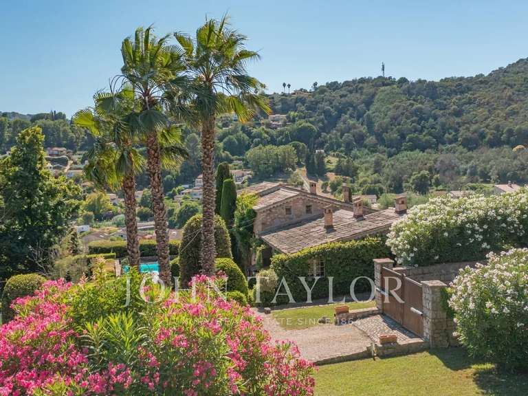 Propriété Auribeau-sur-Siagne - 4 chambres - 195m²