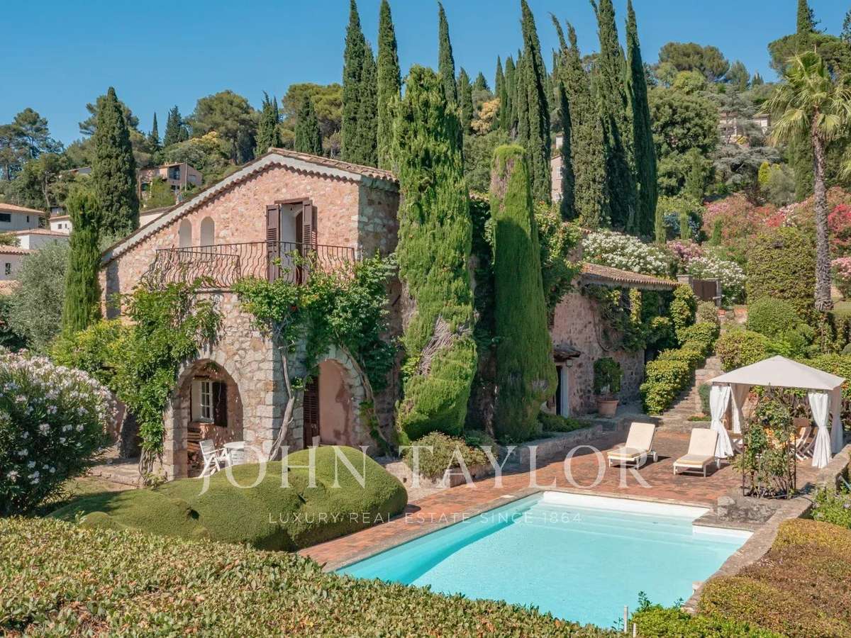 Propriété Auribeau-sur-Siagne