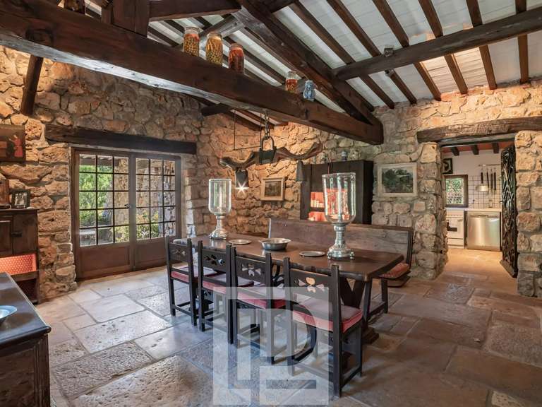 Propriété Auribeau-sur-Siagne - 8 chambres - 1000m²