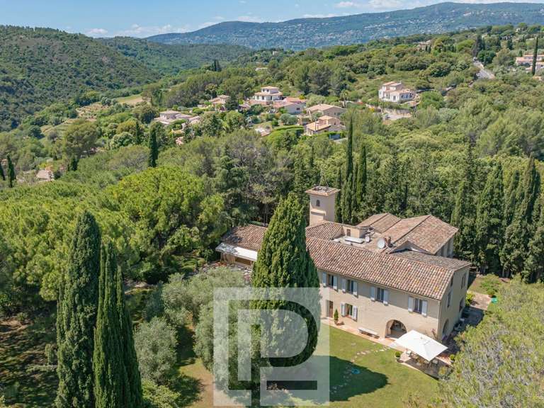 Propriété Auribeau-sur-Siagne - 8 chambres - 1000m²