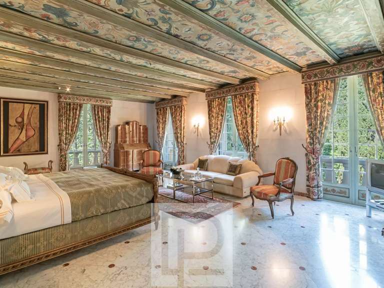 Propriété Auribeau-sur-Siagne - 8 chambres - 1000m²