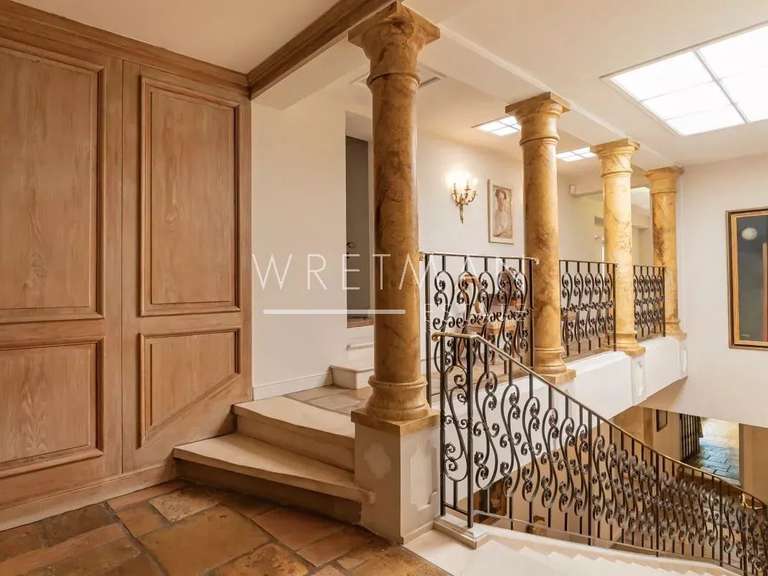Propriété Auribeau-sur-Siagne - 8 chambres - 1000m²