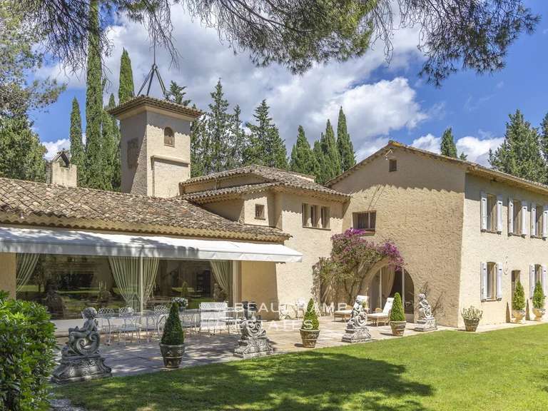 Villa Auribeau-sur-Siagne - 10 chambres - 1000m²
