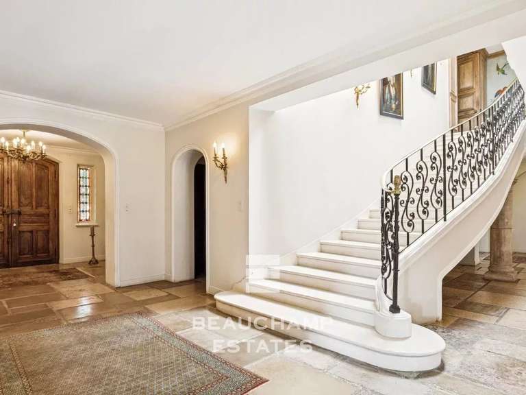 Villa Auribeau-sur-Siagne - 9 chambres - 1000m²