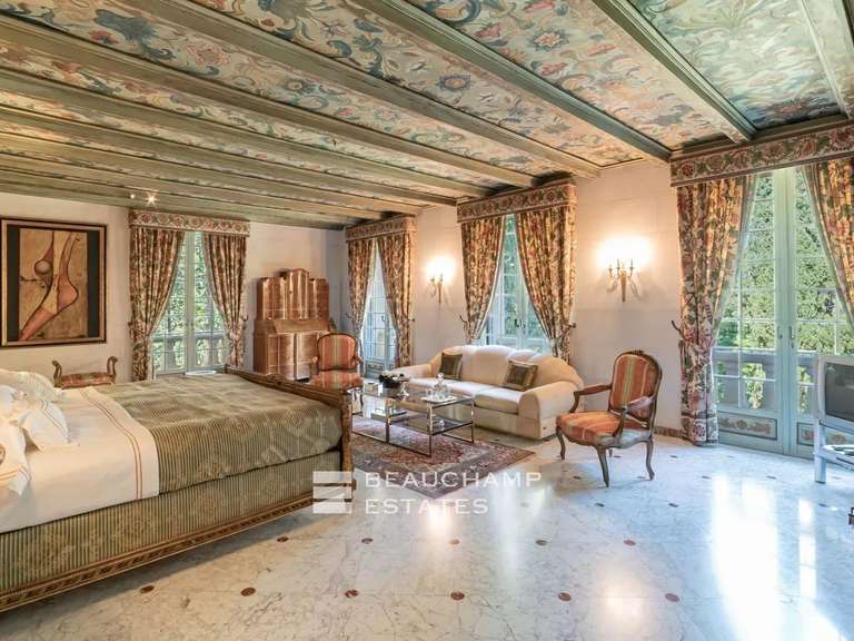 Villa Auribeau-sur-Siagne - 10 chambres - 1000m²