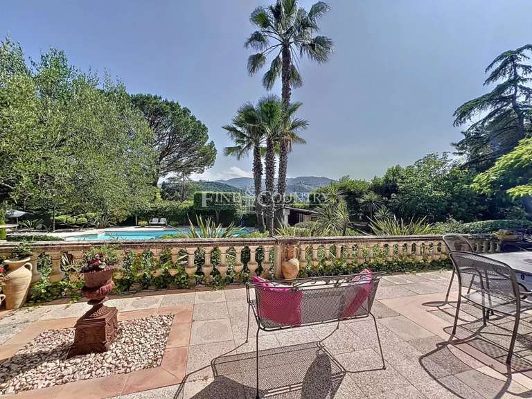 Villa Auribeau-sur-Siagne - 5 chambres - 300m²
