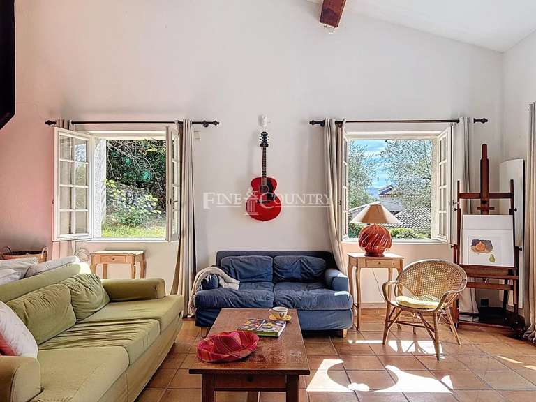 Villa Auribeau-sur-Siagne - 4 bedrooms - 210m²