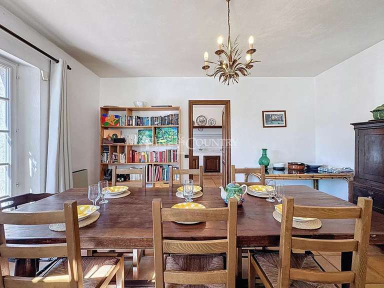 Villa Auribeau-sur-Siagne - 4 bedrooms - 210m²