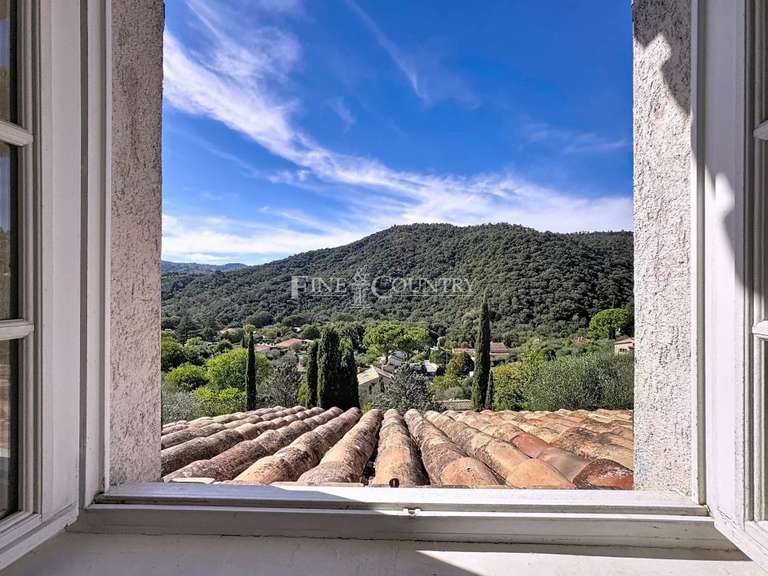 Villa Auribeau-sur-Siagne - 4 bedrooms - 210m²