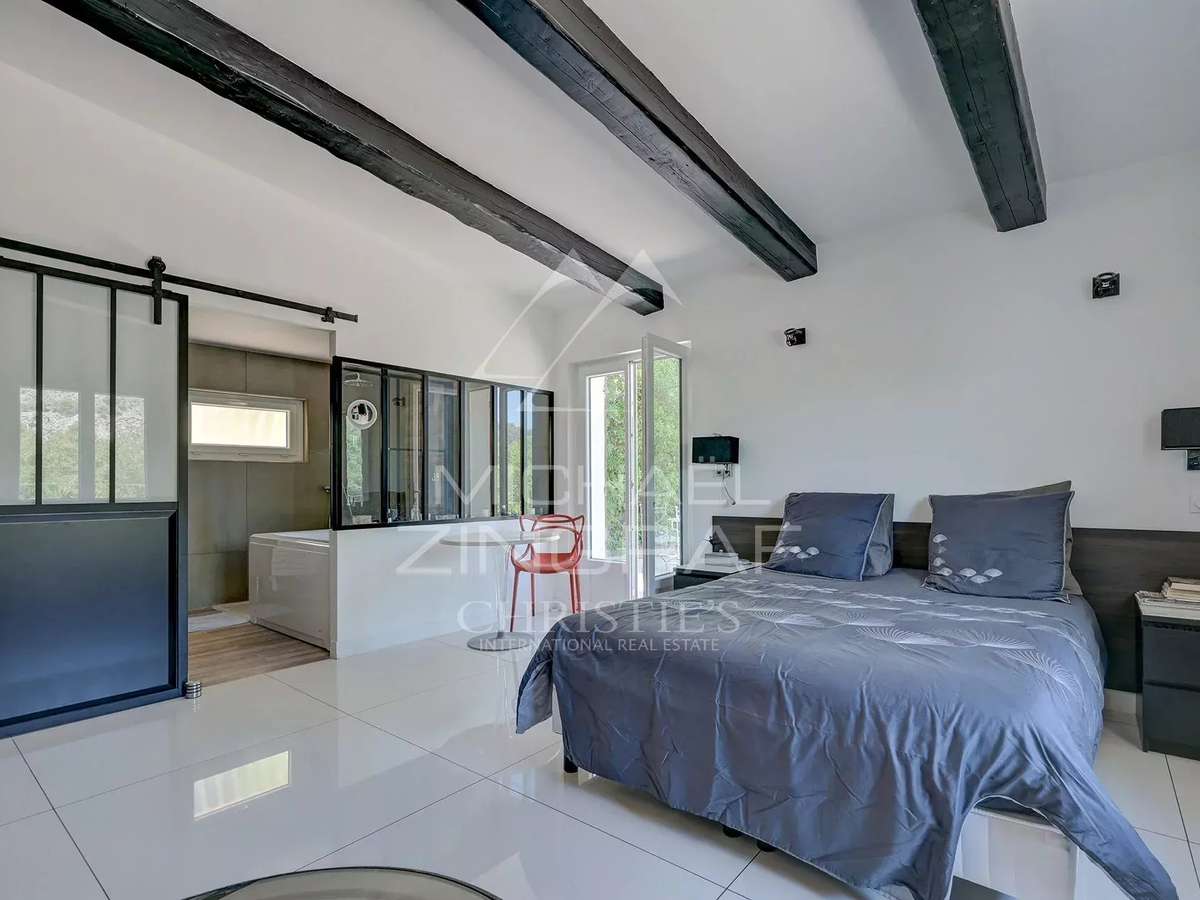 Maison Auriol