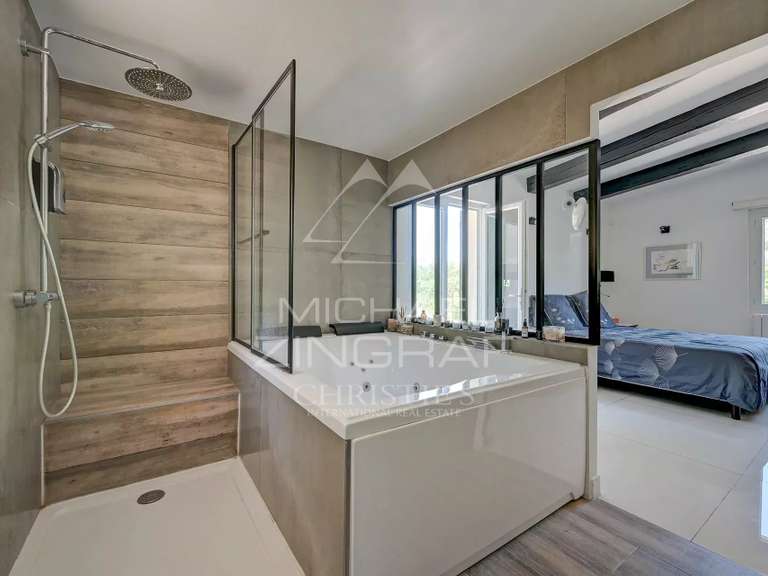 Maison Auriol - 8 chambres - 361m²