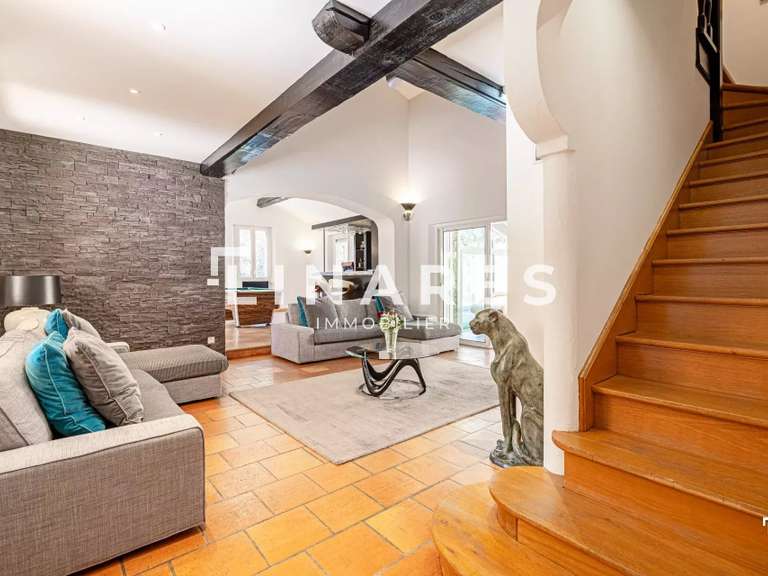 Maison Auriol - 5 chambres - 300m²