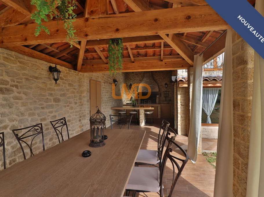 Maison Auriol