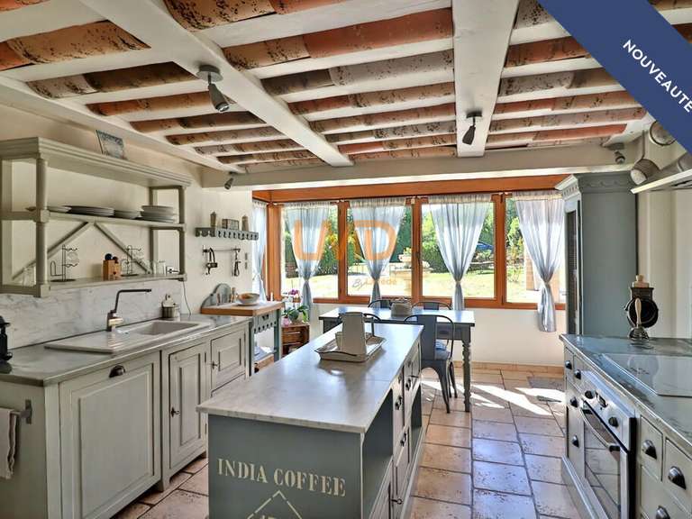 Maison Auriol - 4 chambres - 228m²