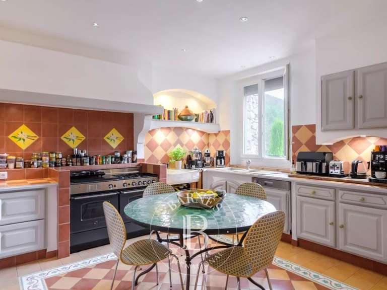 Property Auriol - 5 bedrooms - 300m²