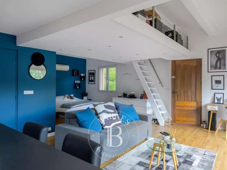 Property Auriol - 5 bedrooms - 300m²