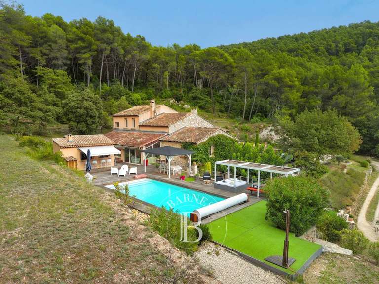 Propriété Auriol - 5 chambres - 300m²