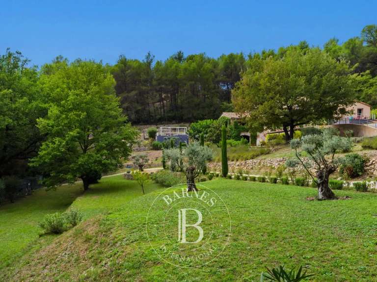 Property Auriol - 5 bedrooms - 300m²