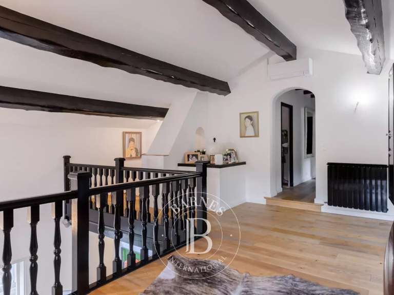 Propriété Auriol - 5 chambres - 300m²