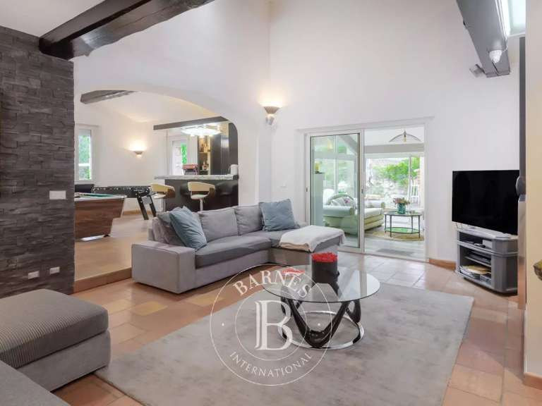 Property Auriol - 5 bedrooms - 300m²