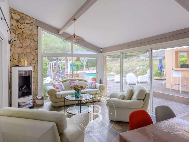 Property Auriol - 5 bedrooms - 300m²