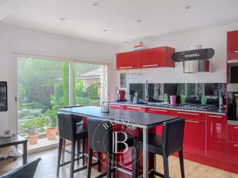 Propriété Auriol - 5 chambres - 300m²