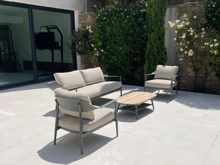 Villa Auriol - 6 chambres - 15000m²