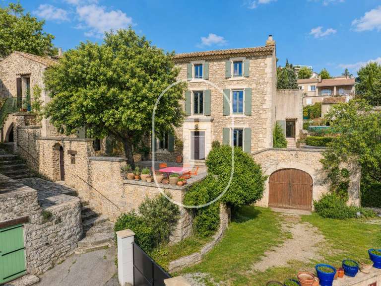 Maison Aurons - 5 chambres - 300m²