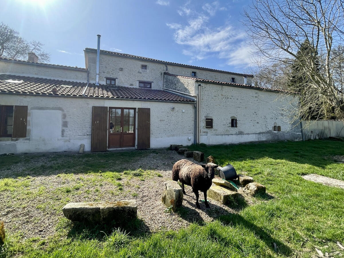 Maison Authon-Ébéon