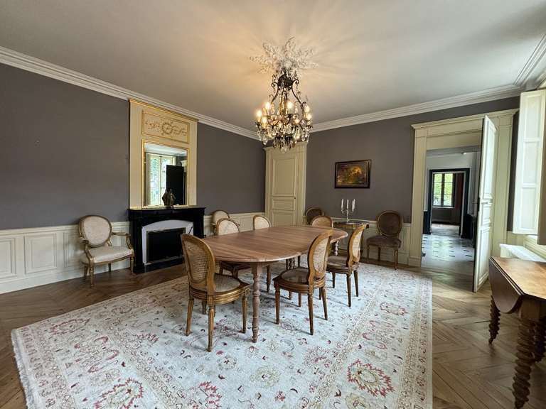 Hôtel particulier Autun - 7 chambres - 420m²