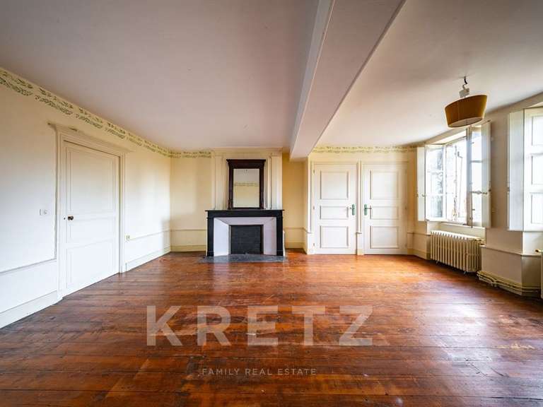 Maison Autun - 10 chambres - 515m²