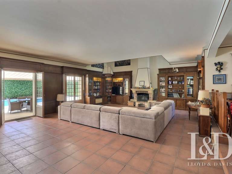 House Auvers-Saint-Georges - 7 bedrooms - 425m²