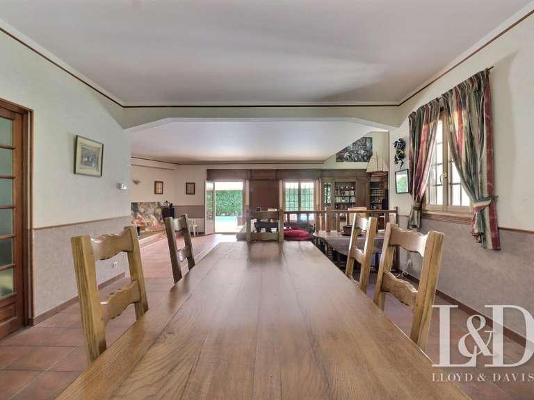 House Auvers-Saint-Georges - 7 bedrooms - 425m²