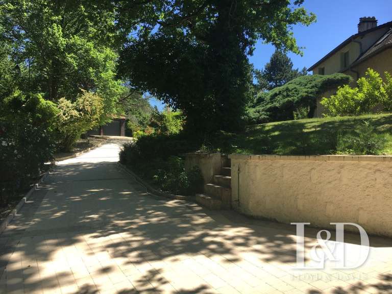 House Auvers-Saint-Georges - 7 bedrooms - 425m²