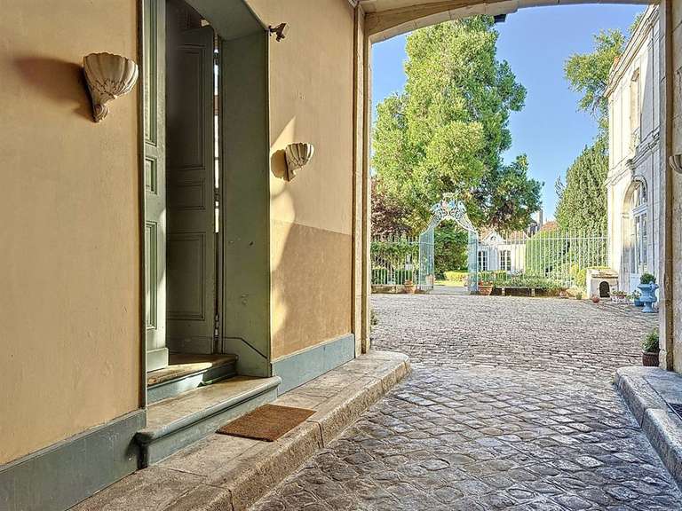 Hôtel particulier Auxerre - 12 chambres - 1200m²