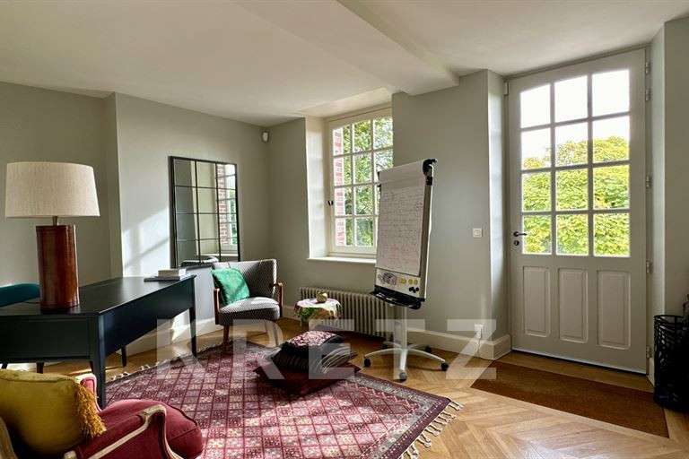 Maison Auxerre - 4 chambres - 350m²