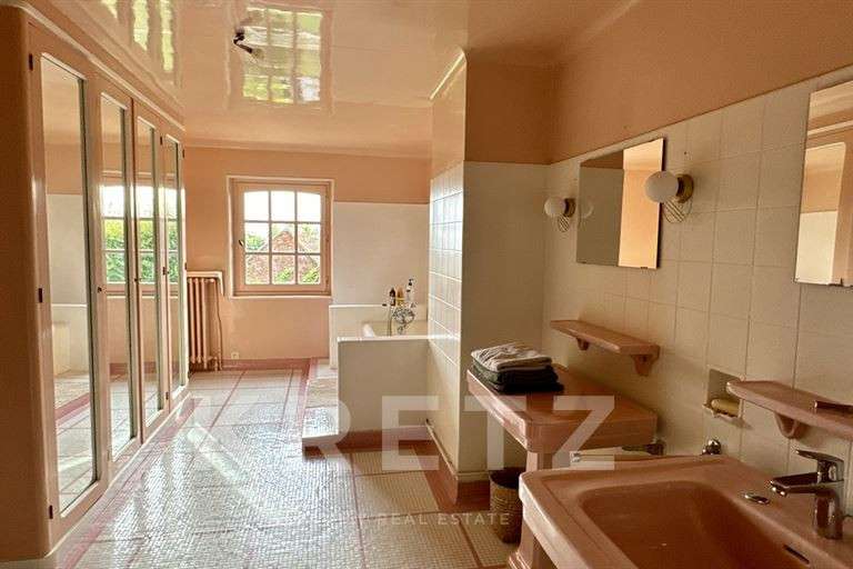 Maison Auxerre - 4 chambres - 350m²