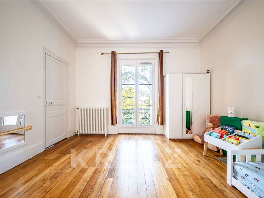 House Auxerre