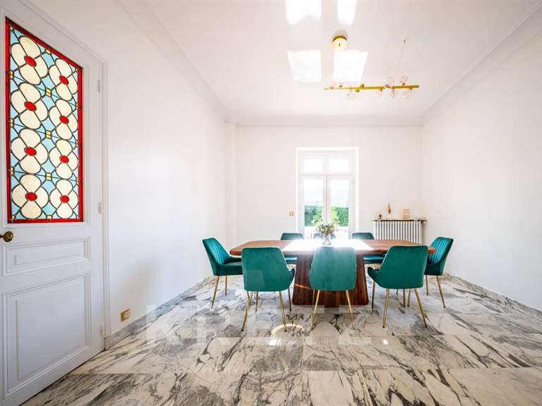 House Auxerre - 7 bedrooms - 400m²