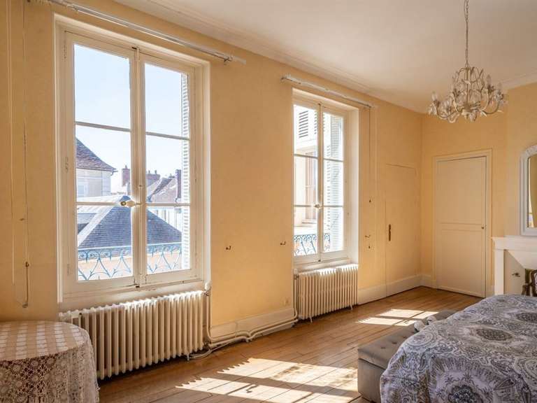 Maison Auxerre - 400m²
