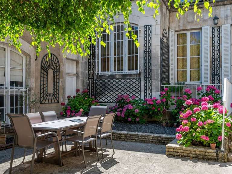 Maison Auxerre - 400m²